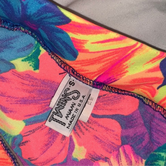 Y2K Victoria’s Secret Swim Pink Strapless Bikini Top with Vintage 90s Bottom set - Picture 6 of 13